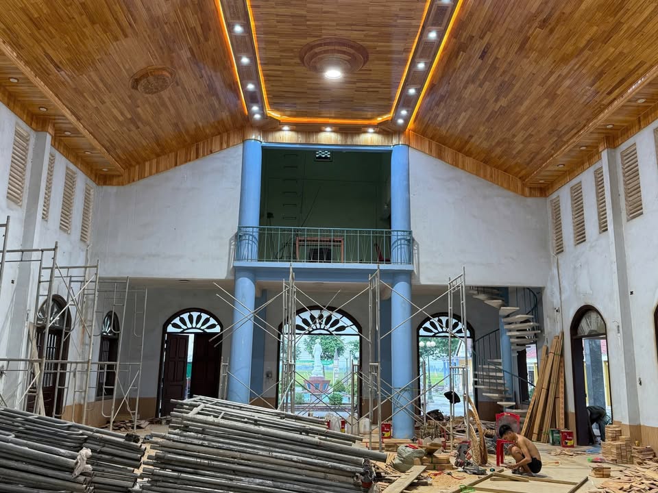 Cập nhật công việc các hạng mục trùng tu ngôi Thánh đường Giáo xứ Dương Sơn