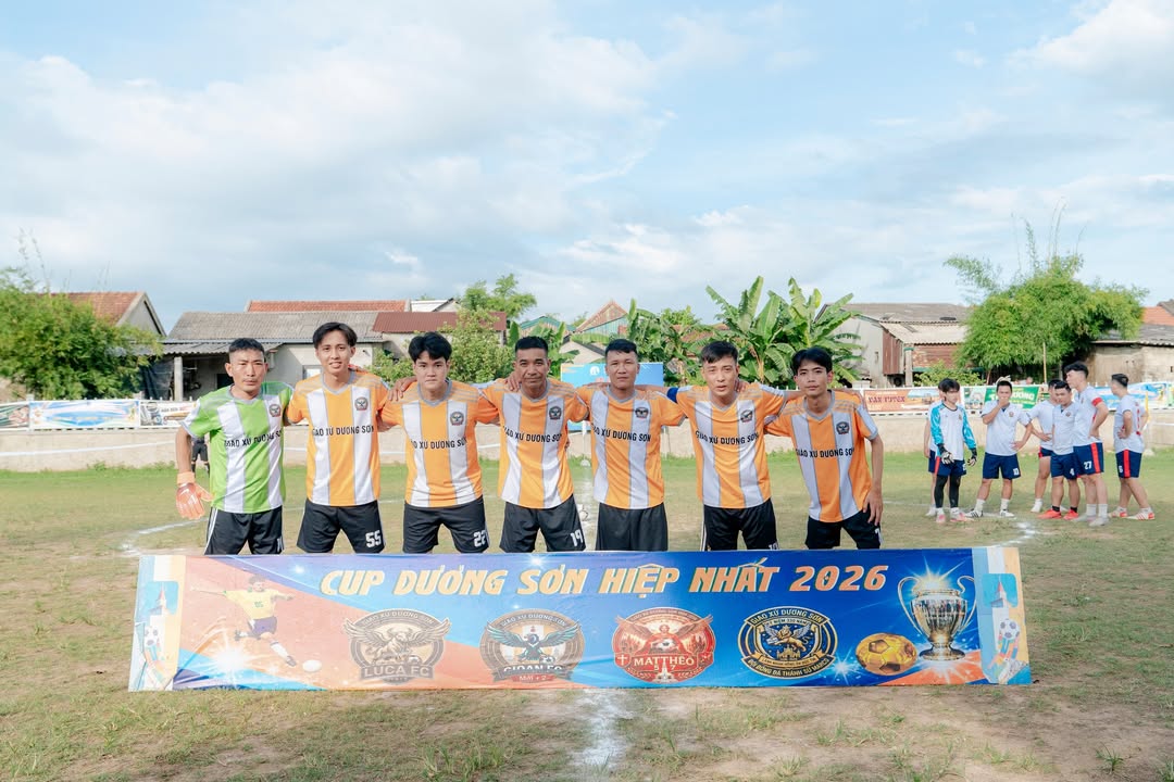 Hình Ảnh Trận Chung Kết Giữa Hai Đội Bóng Gioan vs Luca  