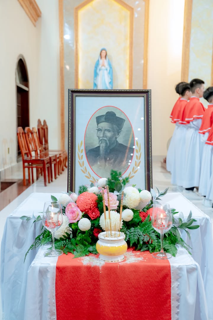 Mừng kính: Thánh Emmanuel Nguyễn Văn Triệu, Linh Mục, Tử Đạo (1798) - Bổn Mạng Xứ Đoàn